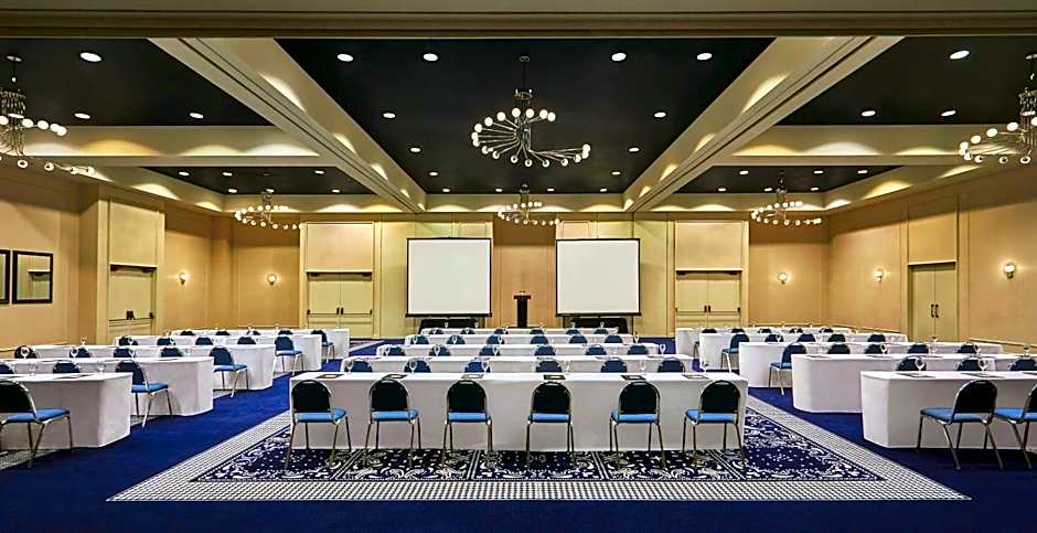 Graduate by Hilton Lincoln