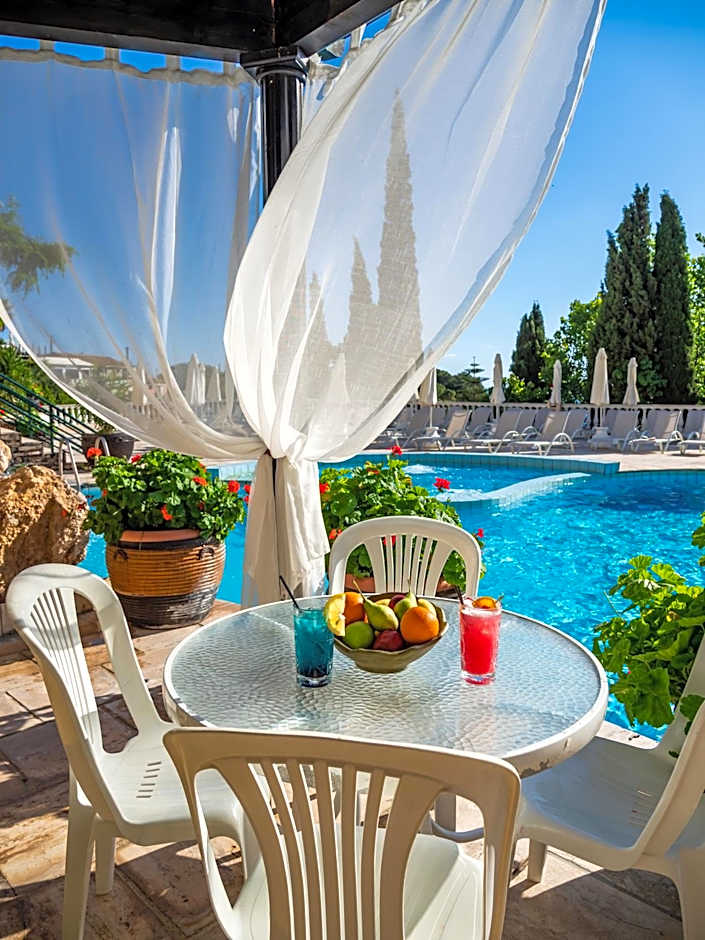 Paleokastritsa Palace - Adults Only