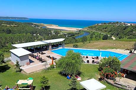 Kıyıköy Resort Hotel