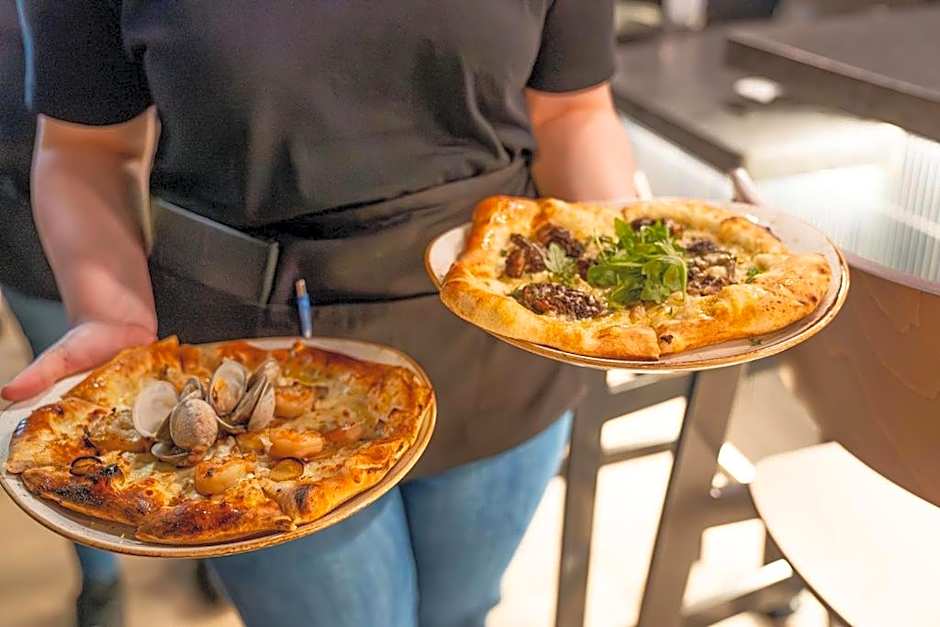 Hotel Manteo, Trademark Collection by Wyndham