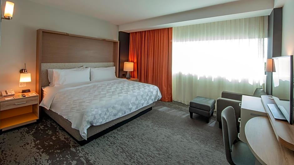 Holiday Inn Hotel And Suites Merida La Isla By IHG