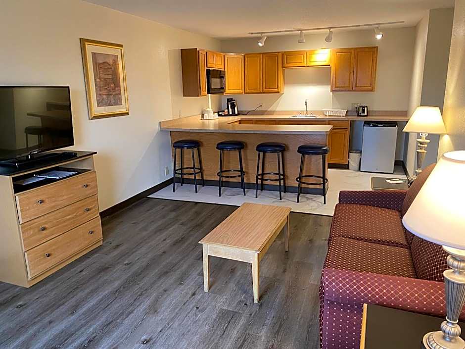 Quality Inn Perrysburg - Toledo South