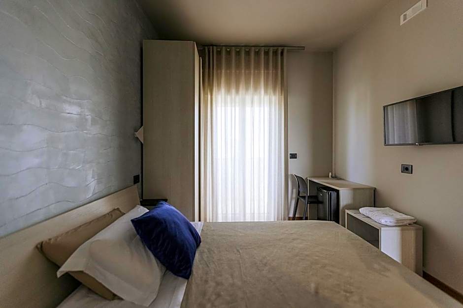 APULIA BLUE APARTEMENTS & B&B