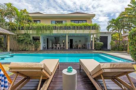 Beautiful Huge 4 bedrooms Villa in Canggu