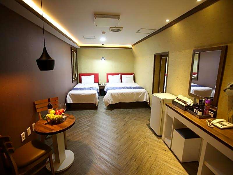 Goodstay Dubai Motel