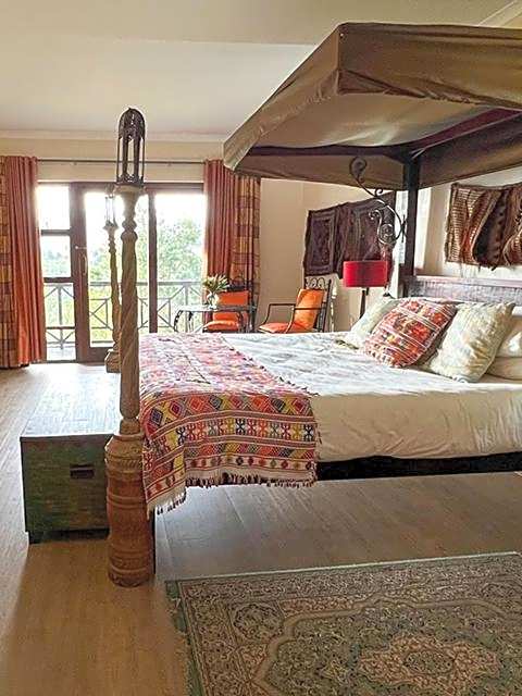 Far Hills Country Hotel