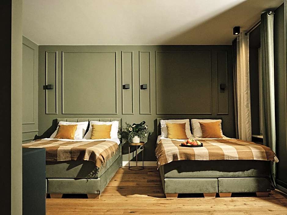 Art Apartments