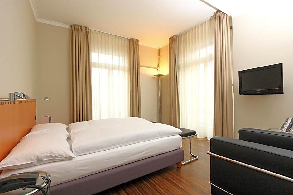 Art Deco Hotel Elite