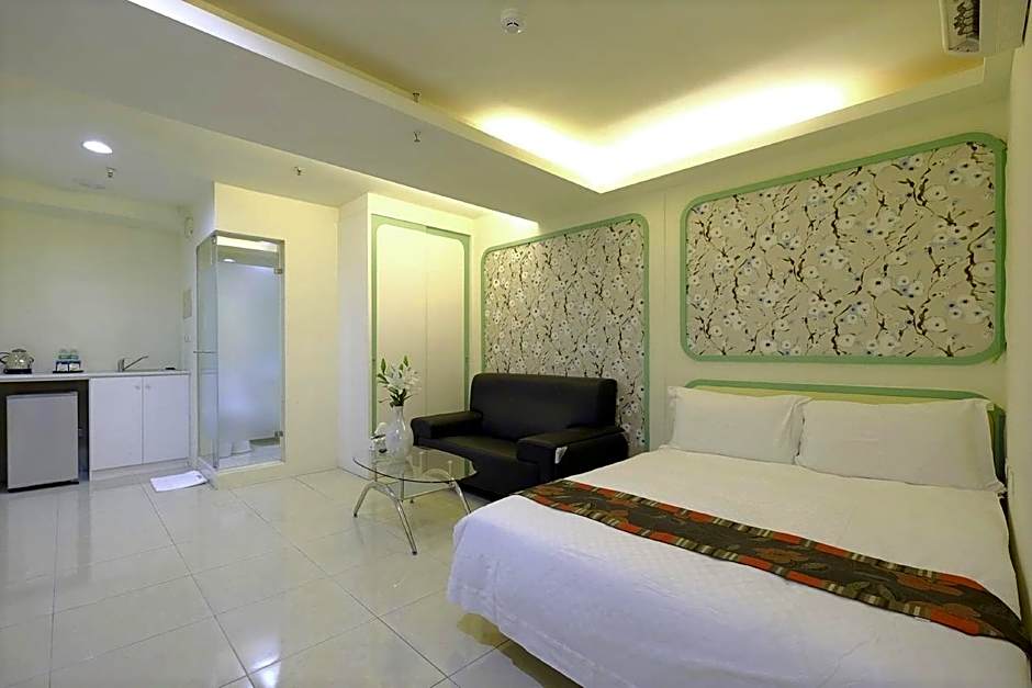 LJ hotel