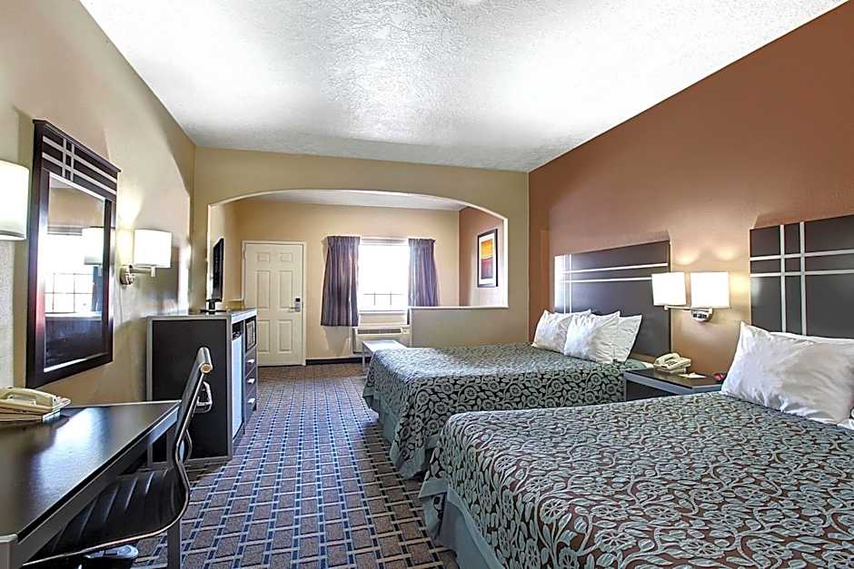 Days Inn & Suites by Wyndham Houston North/Spring