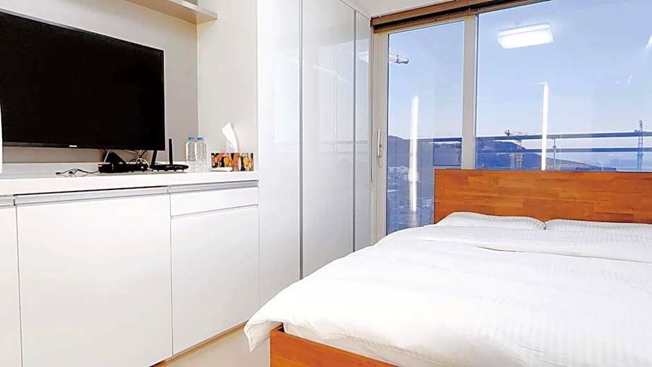 Shine Hotel Incheon Airport