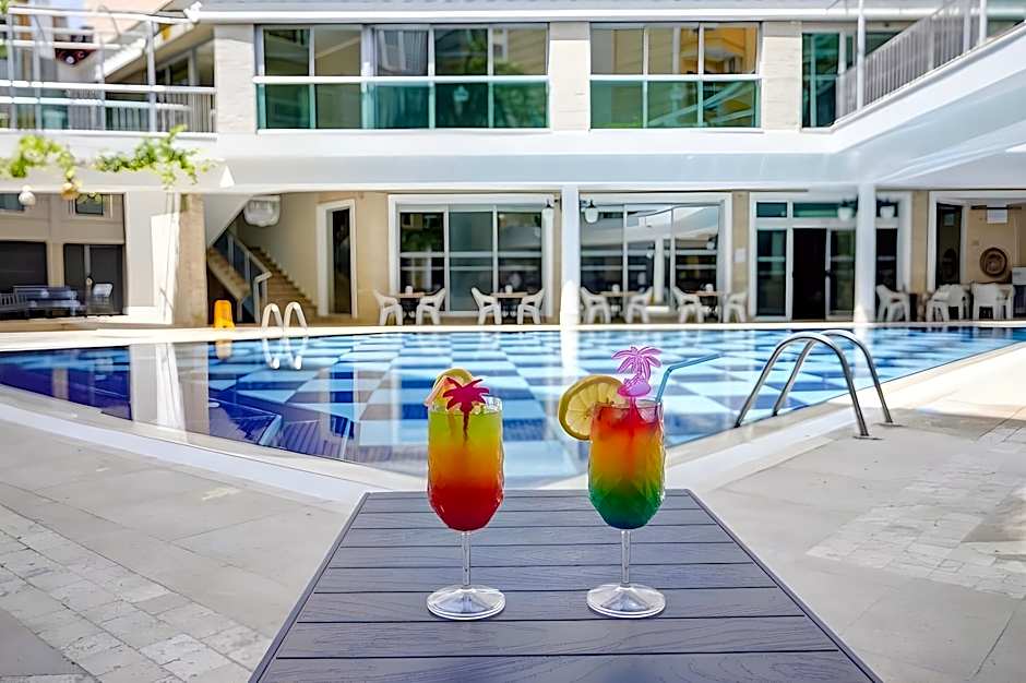 Tac Premier Hotel & Spa