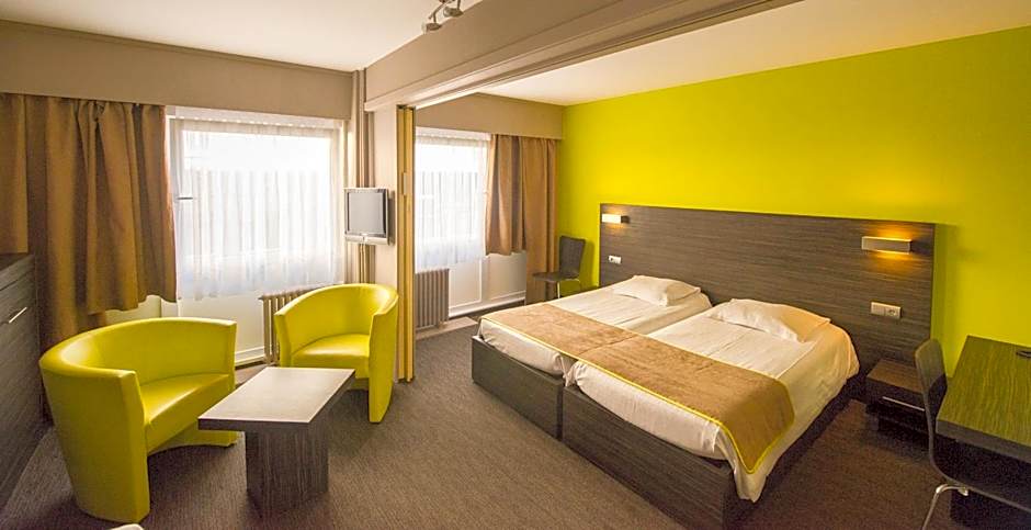 Foto 1 daripada 9 — Junior Suite