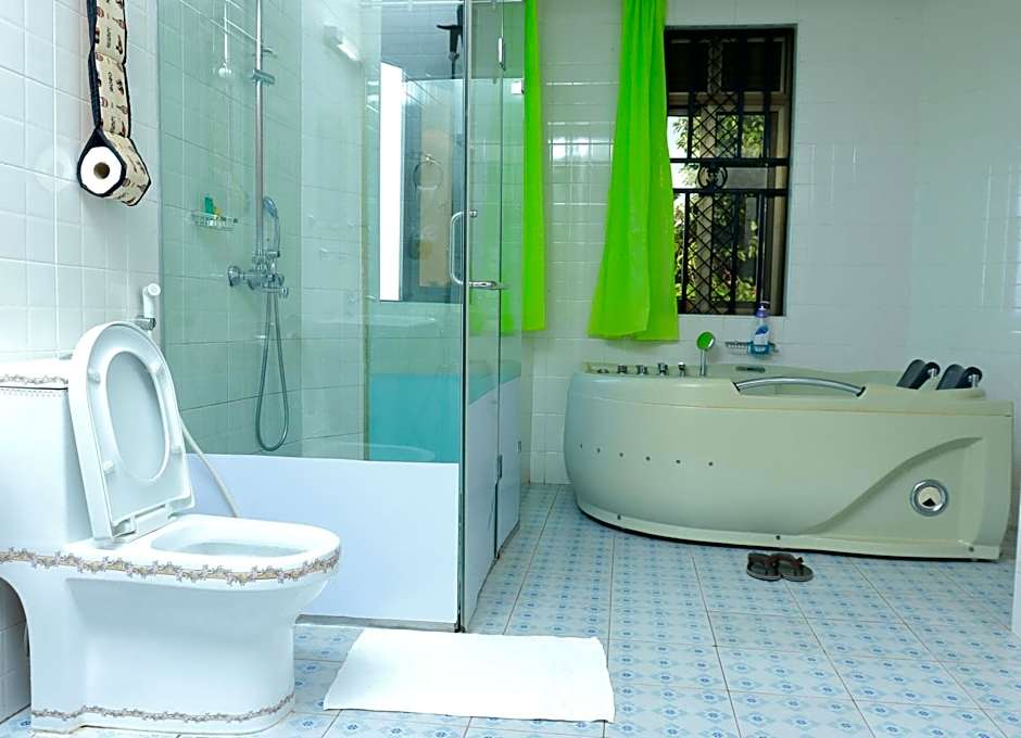 Mowicribs Hotel and Spa