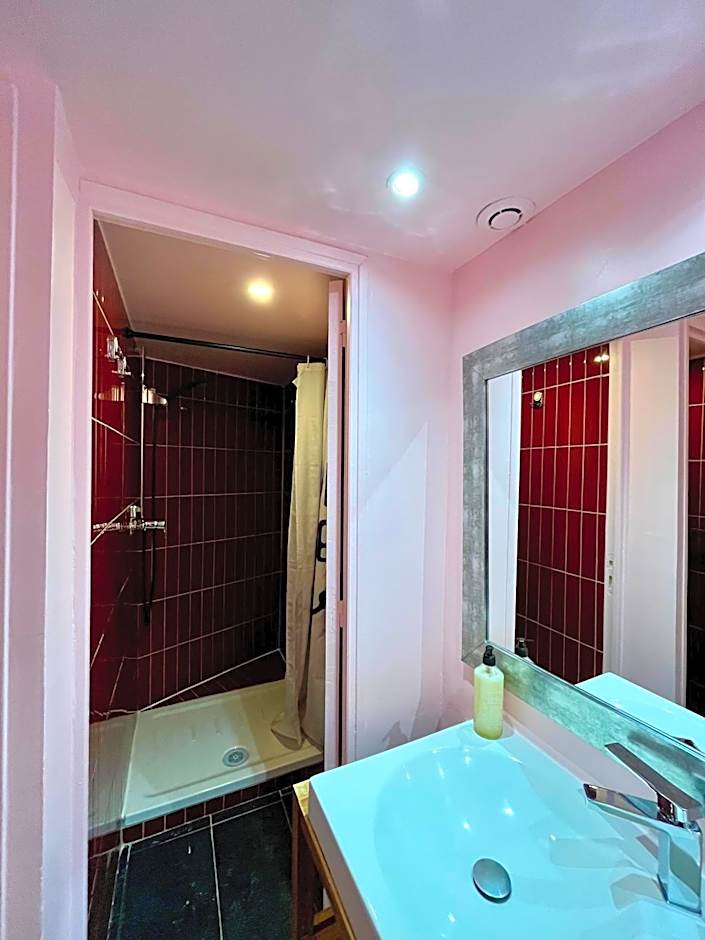 Cassis Hostel