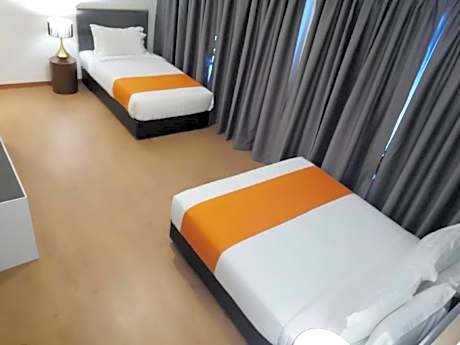Deluxe Quadruple Room
