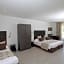 Val Baussenc, The Originals Relais