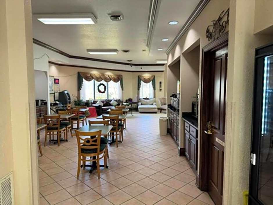 OYO Hotel Harriman near I-40