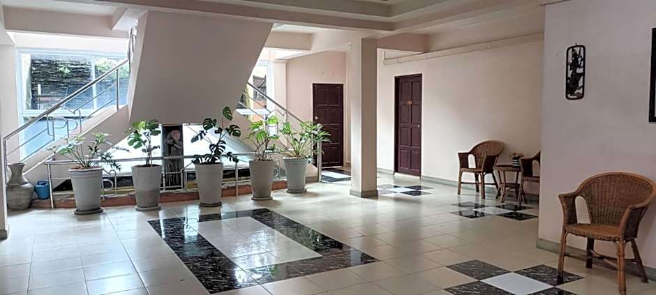 Ploy Puu Residence