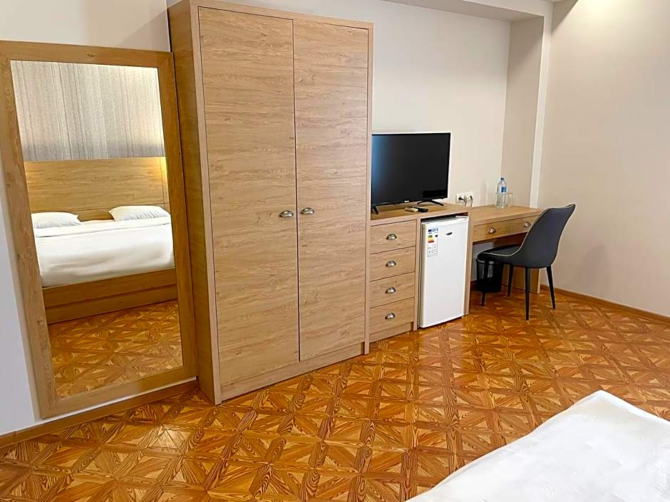Primer Hotel
