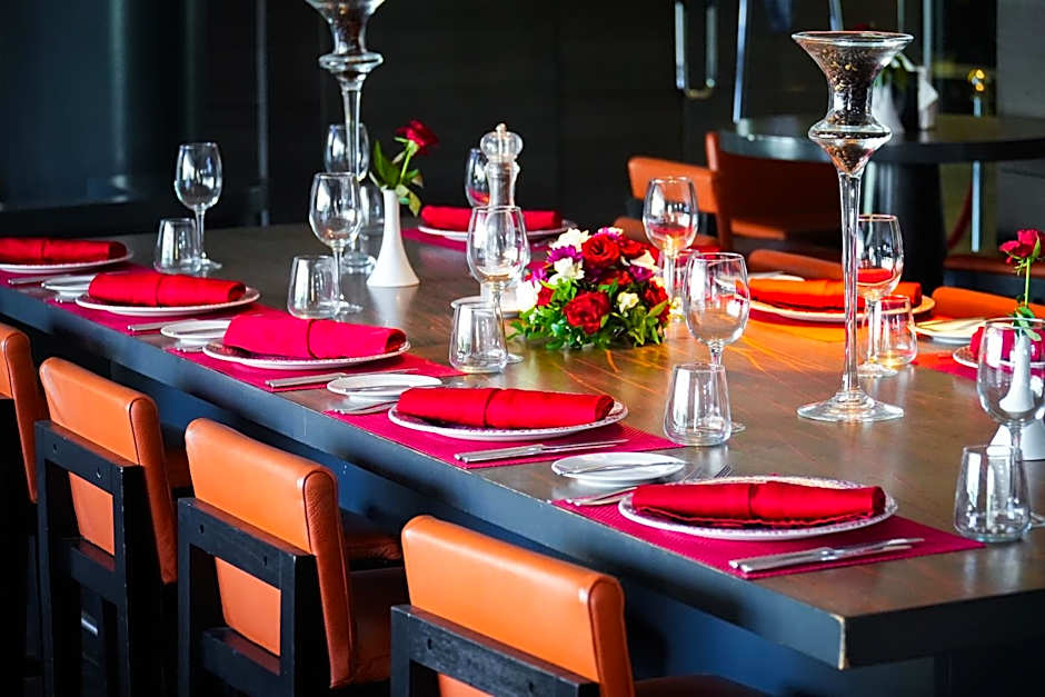 Royal Tulip City Center