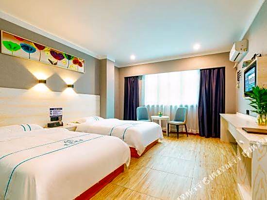 Anhua Hotel