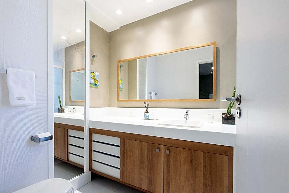 Leblon - Rua Almirante Guilhem | Cobertura à Beira-Mar