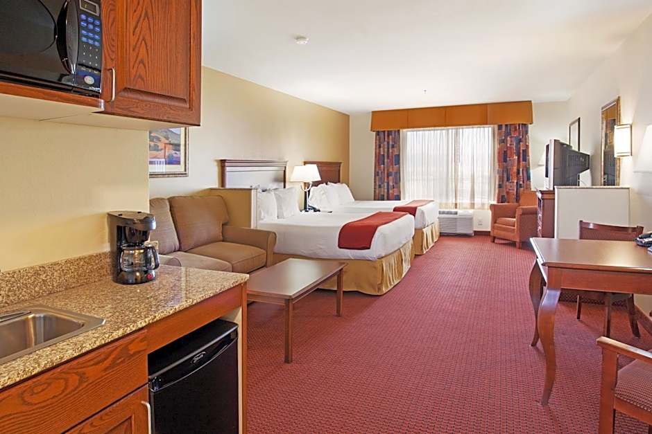 Holiday Inn Express Hotel & Suites Tooele By IHG