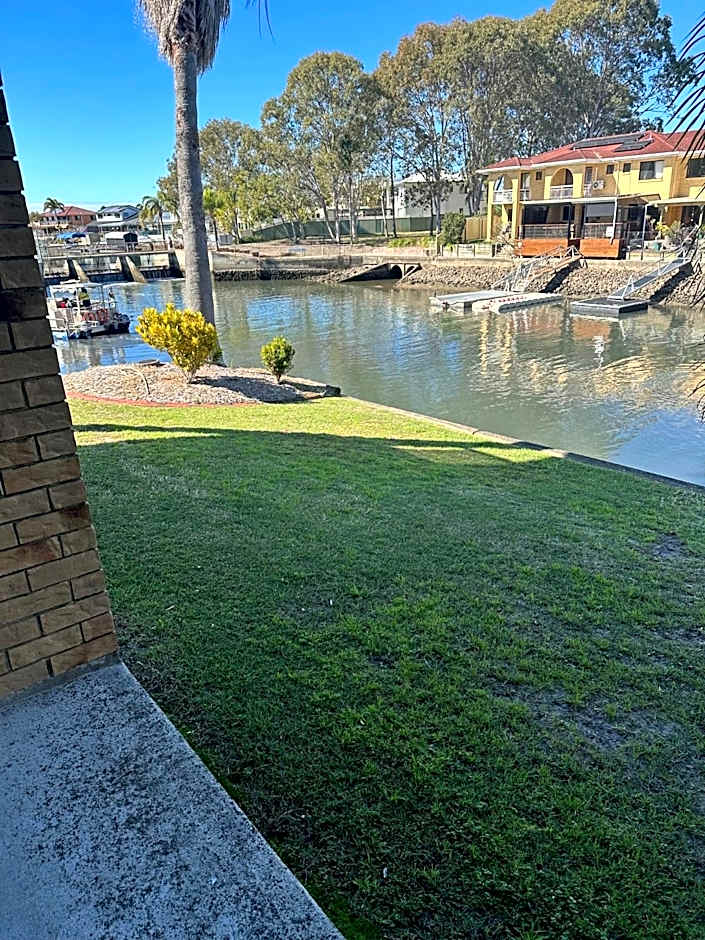 Bribie Waterways Motel