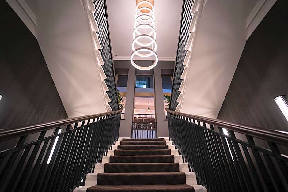 Clayton Hotel Glasgow City