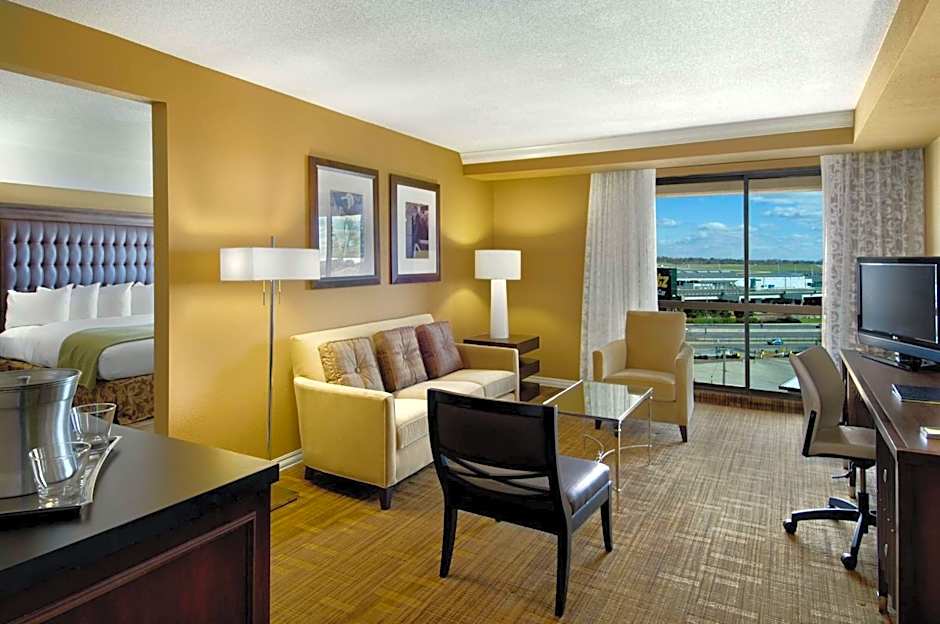 Hilton St. Louis Airport