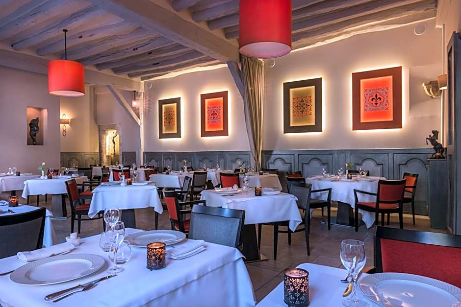 Hotel Aux Vieux Remparts, The Originals Relais (Relais du Silence)