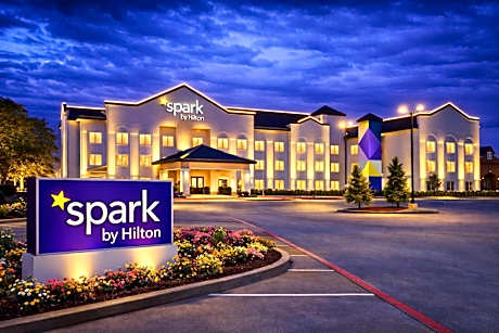 Spark by Hilton Stafford Sugar Land