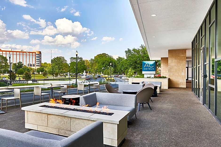 AC Hotel by Marriott Huntsville Downtown