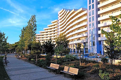 Oceano Atlantico Apartamentos Turisticos