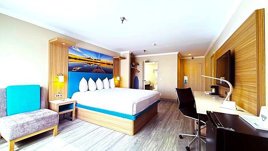 Days Inn by Wyndham Los Angeles LAX/South Bay/Beach City LA
