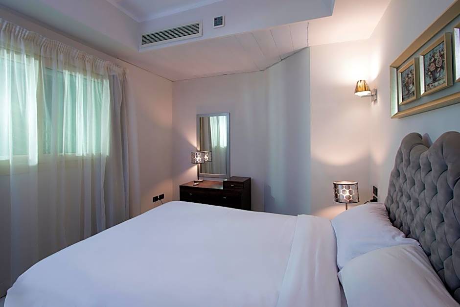 Royal Beach Serviced Apartments