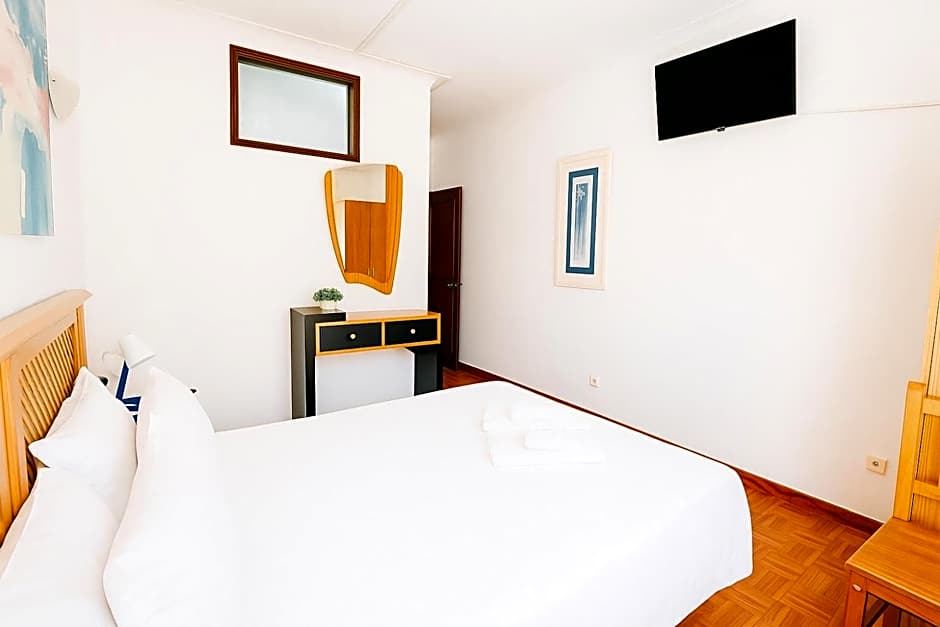 Lagos Central Suite DBV Guesthouse