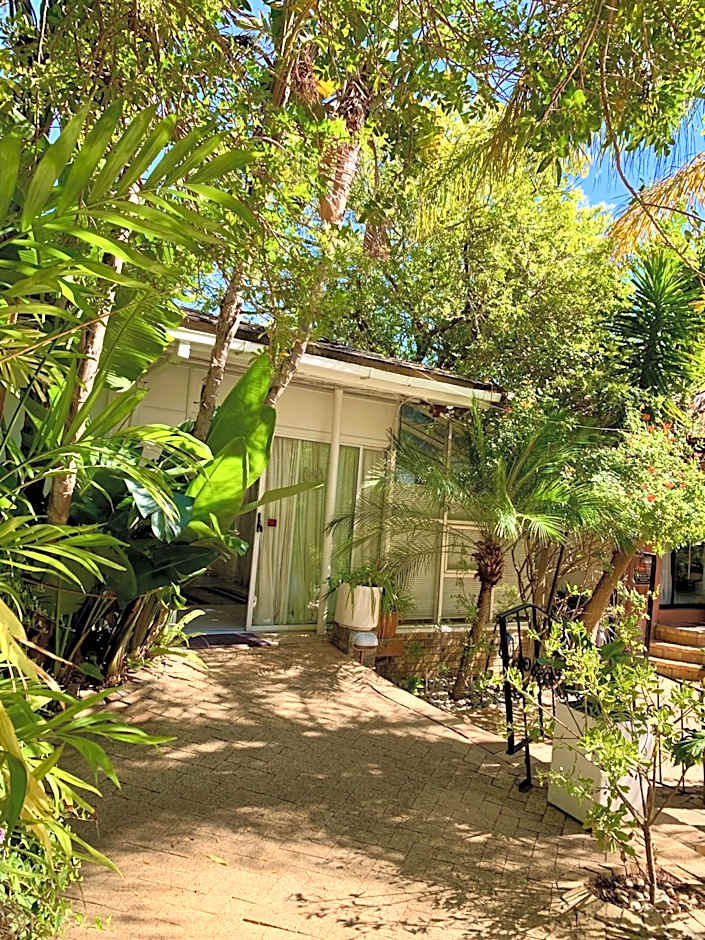 The Little Hideaway Guesthouse