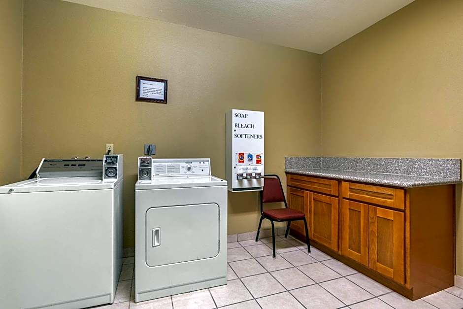 Comfort Inn & Suites Sacramento