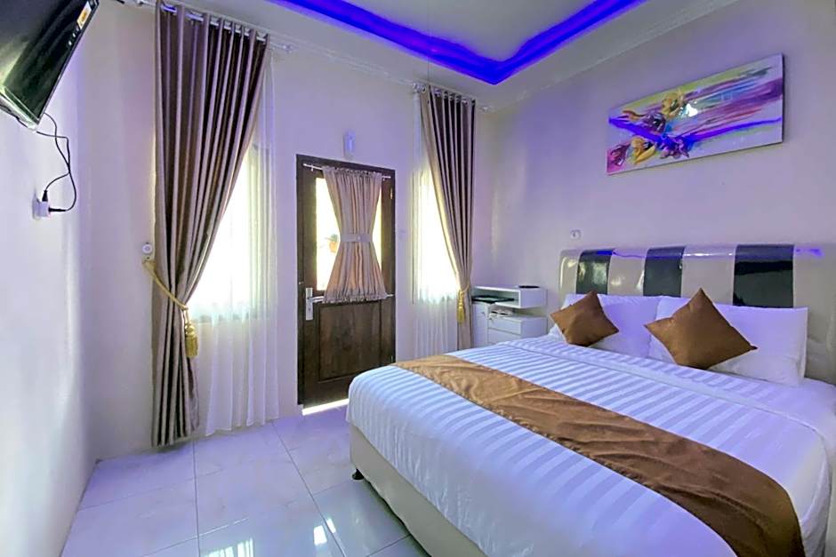 Homestay Banteng Adventure Dieng Mitra RedDoorz