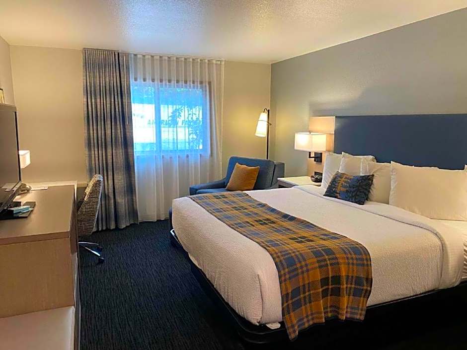 Best Western Lake Lucille Inn