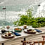 Ulu Cliffhouse - Adults Only