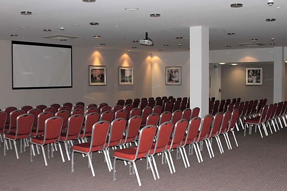 DoubleTree By Hilton Milton Keynes