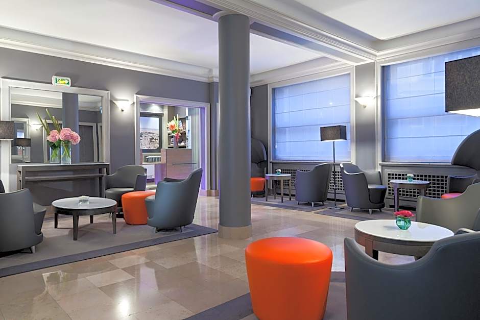 Timhotel Opera Blanche Fontaine