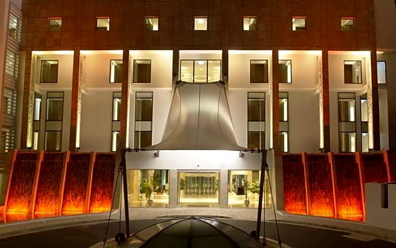 Sunrise Pearl Hotel & Spa