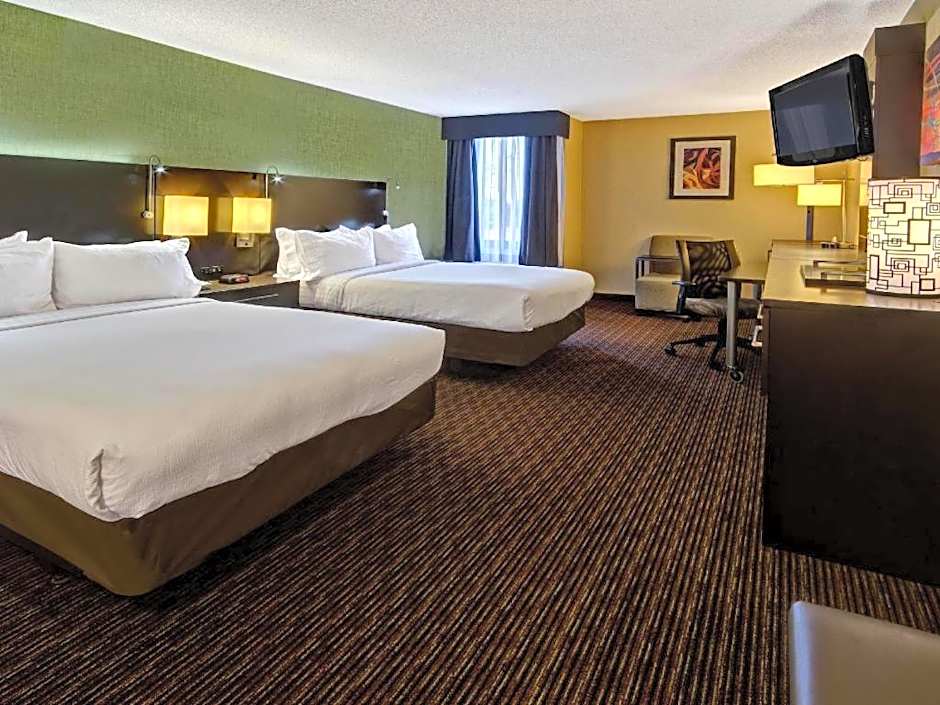 Clarion Hotel & Suites Memphis Airport (CLOSED)