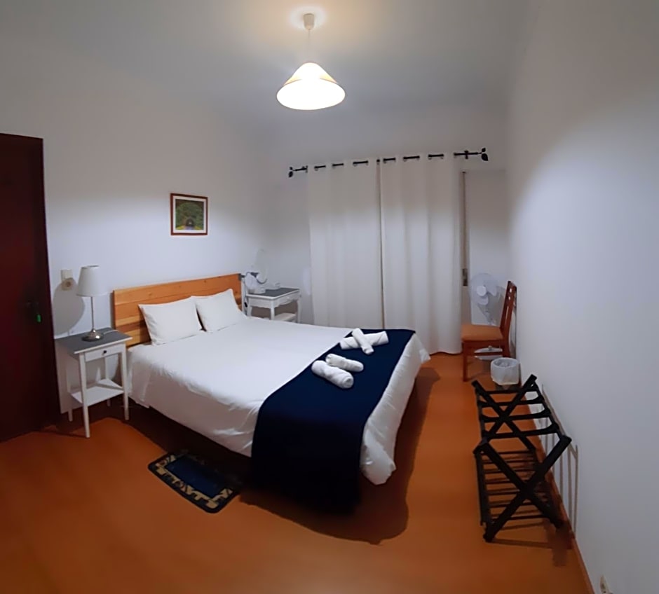 Adamas Bed & Breakfast