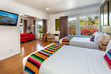 Deluxe Family Suite