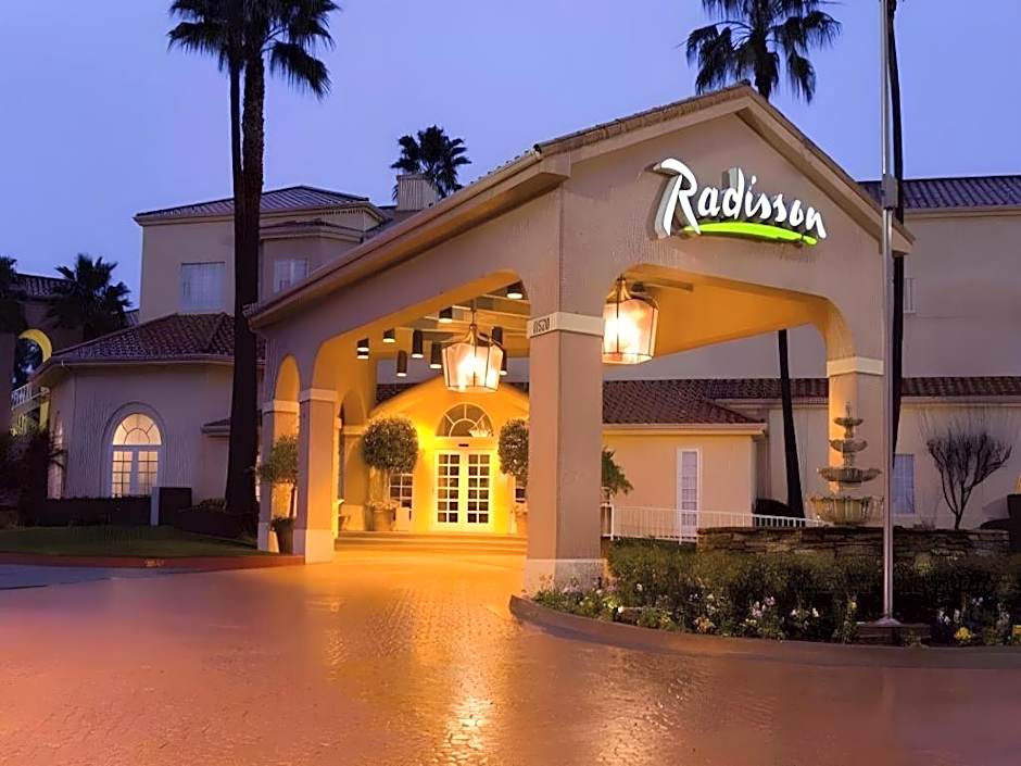 Radisson Hotel San Diego-Ranch – San Diego, CA